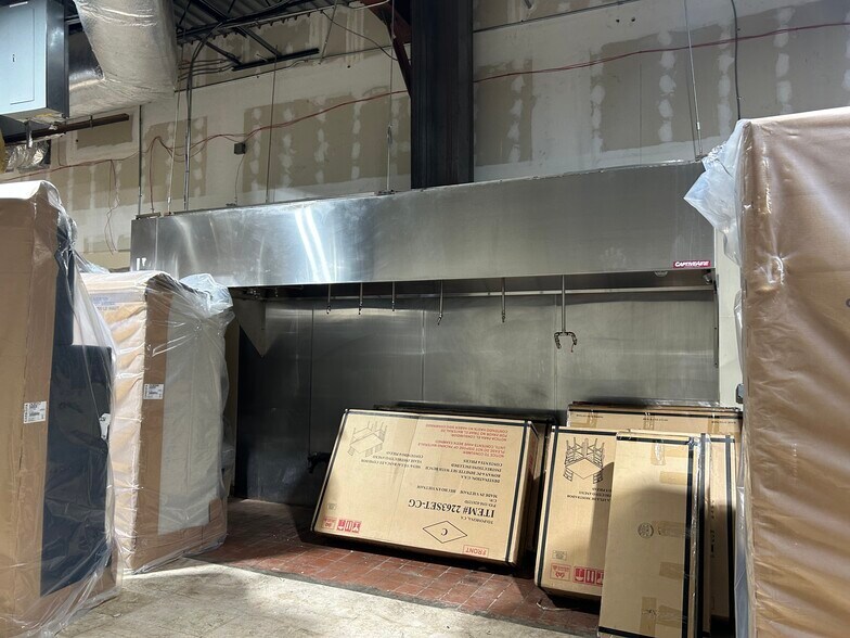 2586-2646 Onslow Dr, Jacksonville, NC à louer - Photo du bâtiment - Image 3 de 10