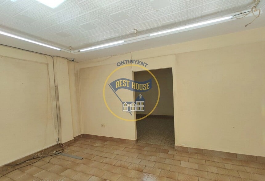 Retail in Ontinyent, Valencia for lease - Building Photo - Image 3 of 3