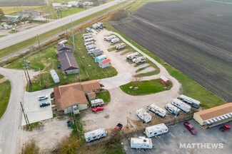 Plus de détails pour 232 Avenue D, Port Lavaca, TX - Multi-résidentiel à vendre