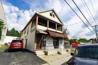 Plus de détails pour 599 Pawling Ave, Troy, NY - Commerce de détail à vendre