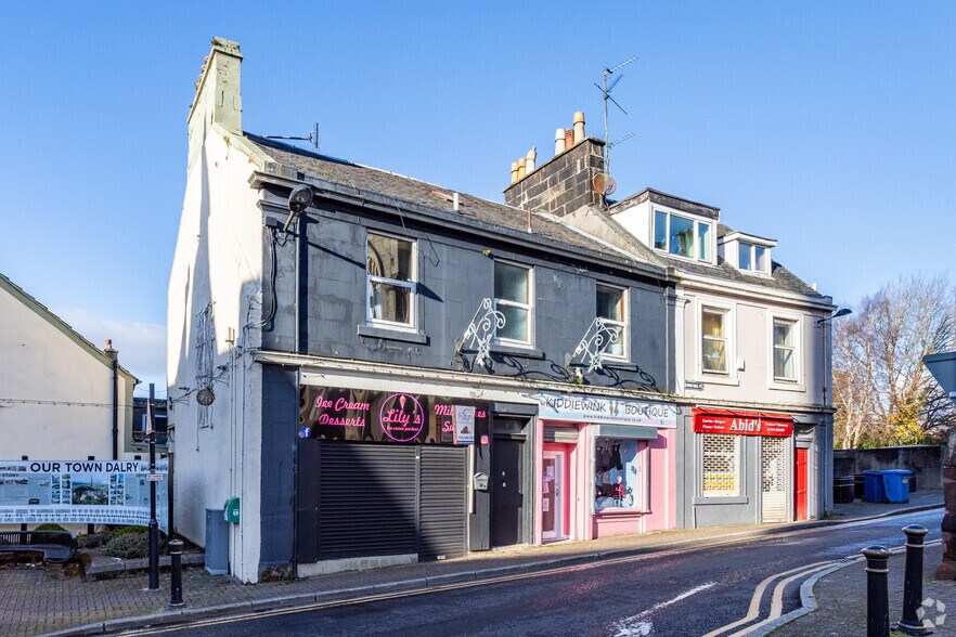 5-7 The Cross, Dalry à vendre - Photo principale - Image 1 de 2