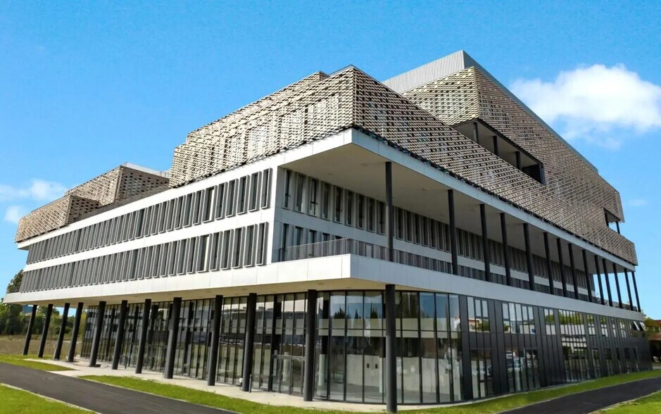 Bureau dans Labège à louer - Photo du bâtiment - Image 1 de 21
