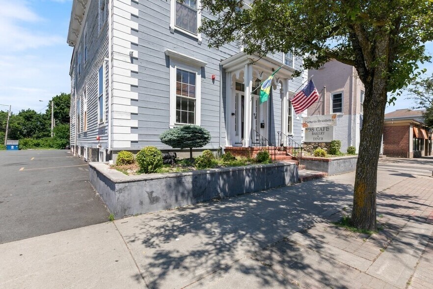 98 Main St, Peabody, MA à vendre - Photo du bâtiment - Image 3 de 41