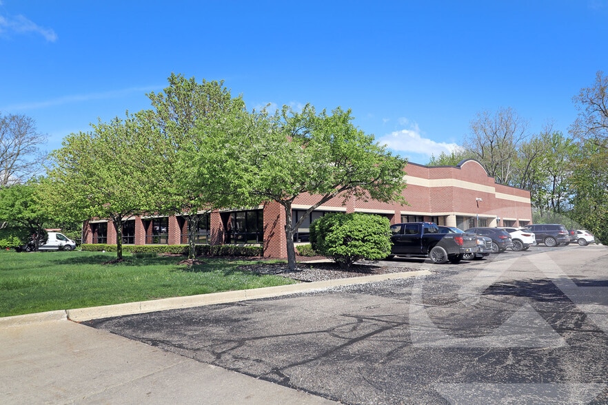 45150 Polaris Ct, Plymouth, MI for sale - Building Photo - Image 1 of 1