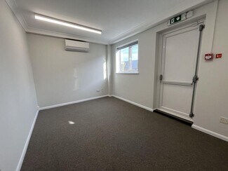 Plus de détails pour 11-15 Schneider Business Park, Felixstowe - Bureau à louer