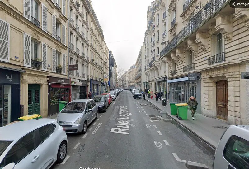Commerce de détail dans Paris à louer Photo du bâtiment- Image 1 de 4