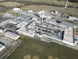 Plus de détails pour 832 E 3rd St, Milan, MO - Industriel à vendre