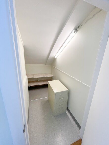 935 Washington St, Norwood, MA à louer - Photo intérieure - Image 3 de 9