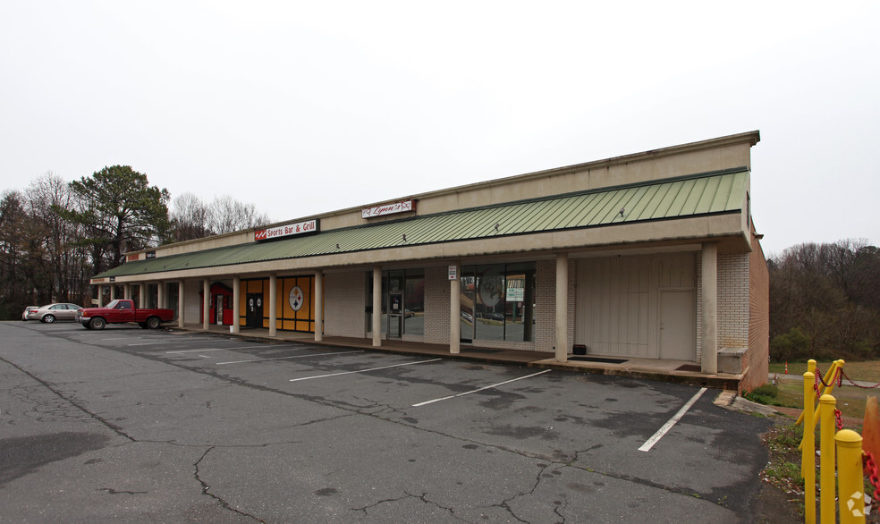 4801-4819 S Tryon St, Charlotte, NC for sale - Primary Photo - Image 1 of 1