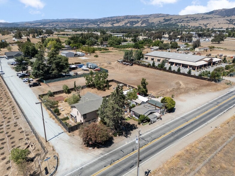 13350 Kimble Ct, San Martin, CA for sale - Building Photo - Image 3 of 22