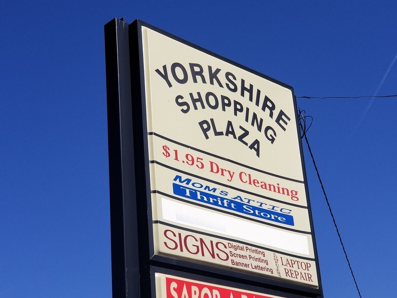 7565-7569 Centreville Rd, Manassas, VA à louer - Photo du bâtiment - Image 3 de 30