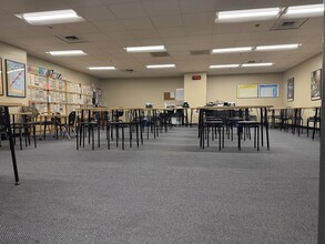 5100 Main St, Downers Grove, IL for lease Interior Photo- Image 1 of 3