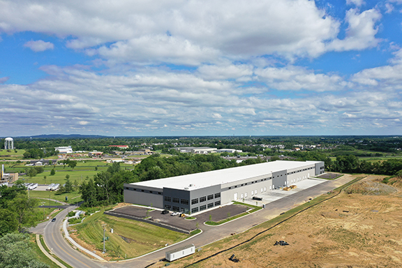 6937 Midland Industrial Dr, Shelbyville, KY à louer Photo du bâtiment- Image 1 de 5