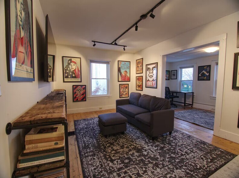 28 Green St, Keene, NH à vendre - Photo du bâtiment - Image 2 de 17