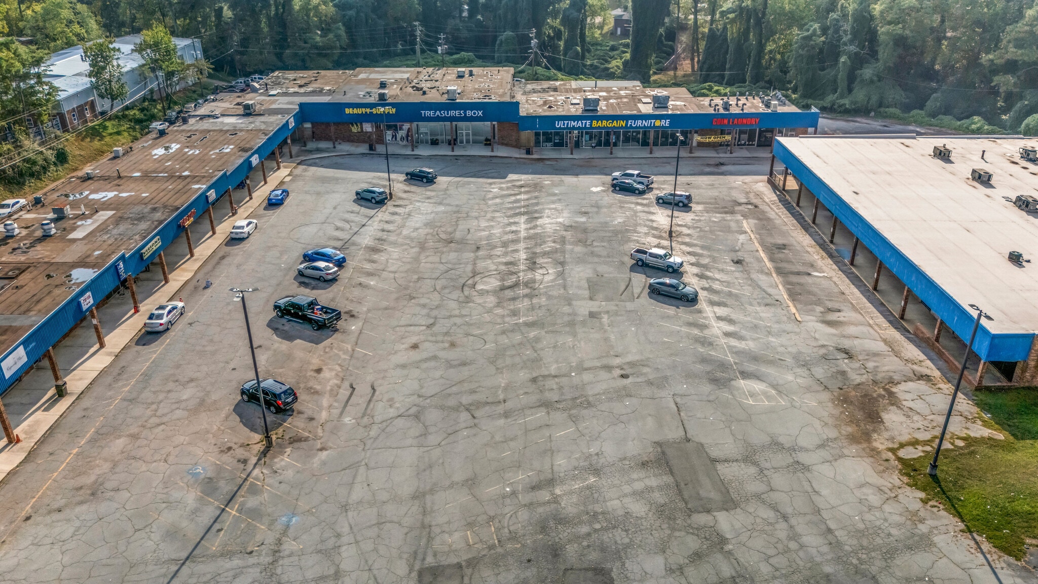 3881-3913 Covington Hwy, Decatur, GA for sale Building Photo- Image 1 of 8