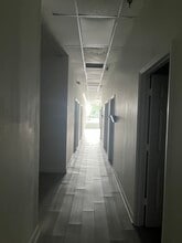 9801-9965 Pines Blvd, Pembroke Pines, FL for lease Interior Photo- Image 1 of 10