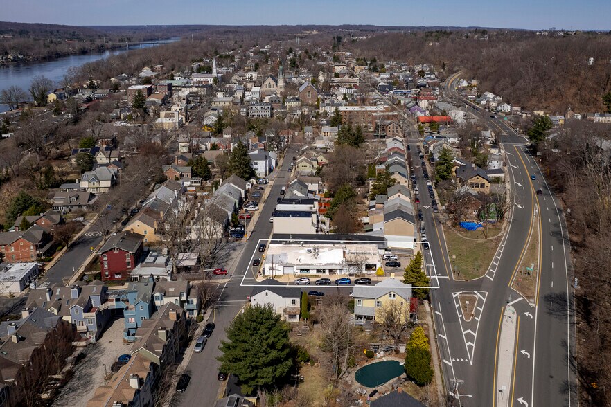 99 S Main St, Lambertville, NJ à vendre - Aérien - Image 3 de 60