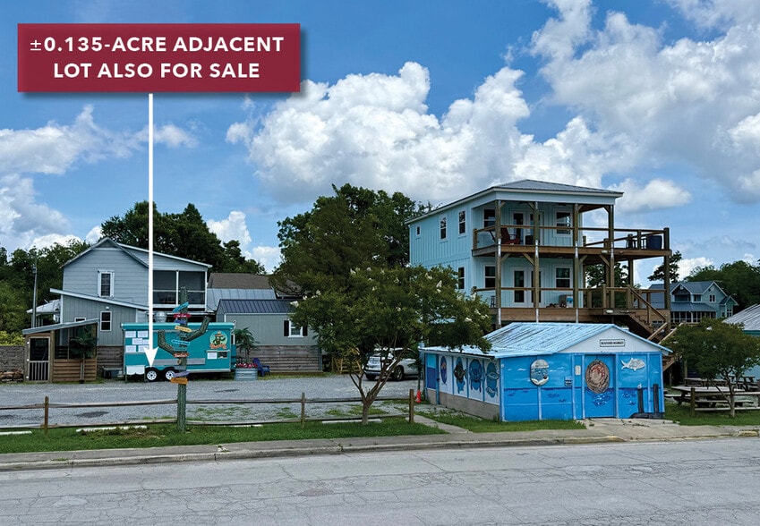 316 Hodges St, Oriental, NC for sale - Building Photo - Image 2 of 5
