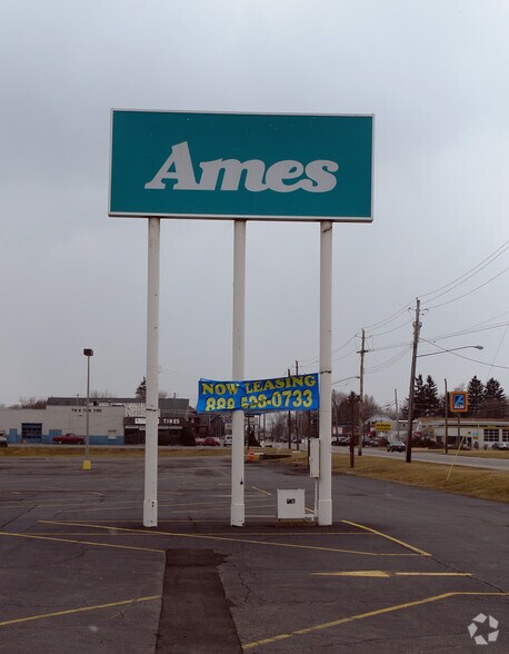 3162 Lake Rd, Horseheads, NY for lease - Building Photo - Image 2 of 4