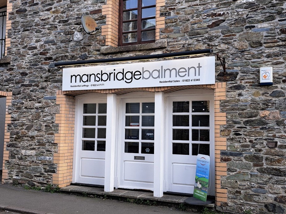 3-4 Market Rd, Tavistock for sale Building Photo- Image 1 of 3