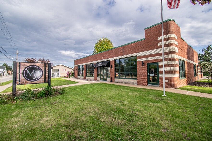 100 S Main St, Saukville, WI for sale - Building Photo - Image 3 of 22