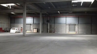 Flex in Vénissieux for lease Interior Photo- Image 1 of 1