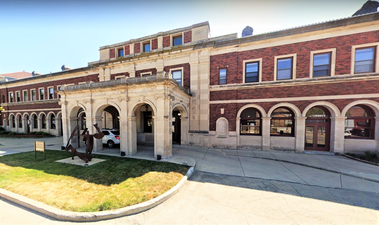 100 N Chestnut St, Champaign, IL for lease Building Photo- Image 1 of 9