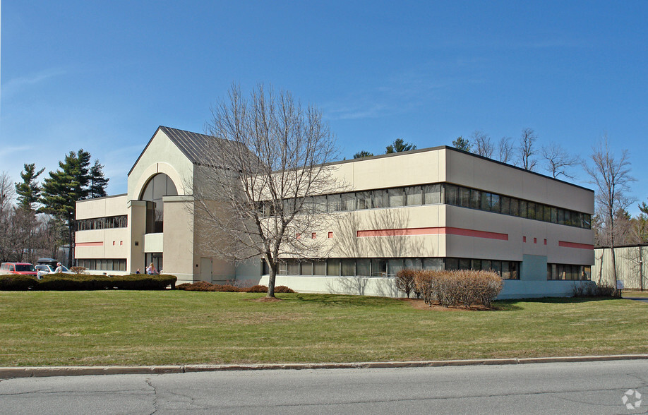 103 Blair Park Road, Williston, VT à vendre - Photo principale - Image 1 de 4