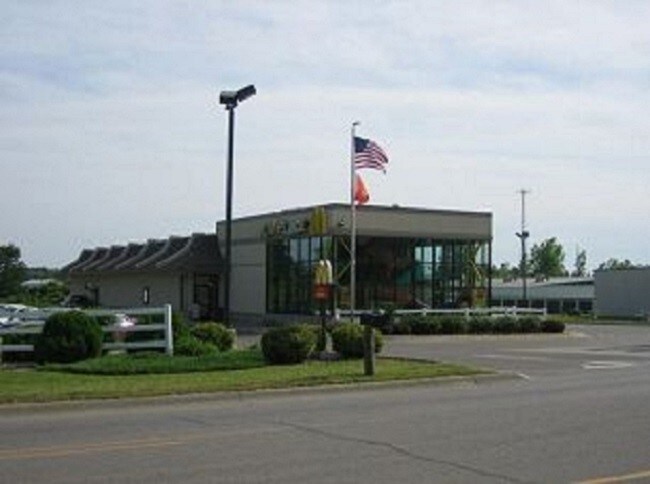 1811 1st St W, Independence, IA à vendre Photo principale- Image 1 de 2