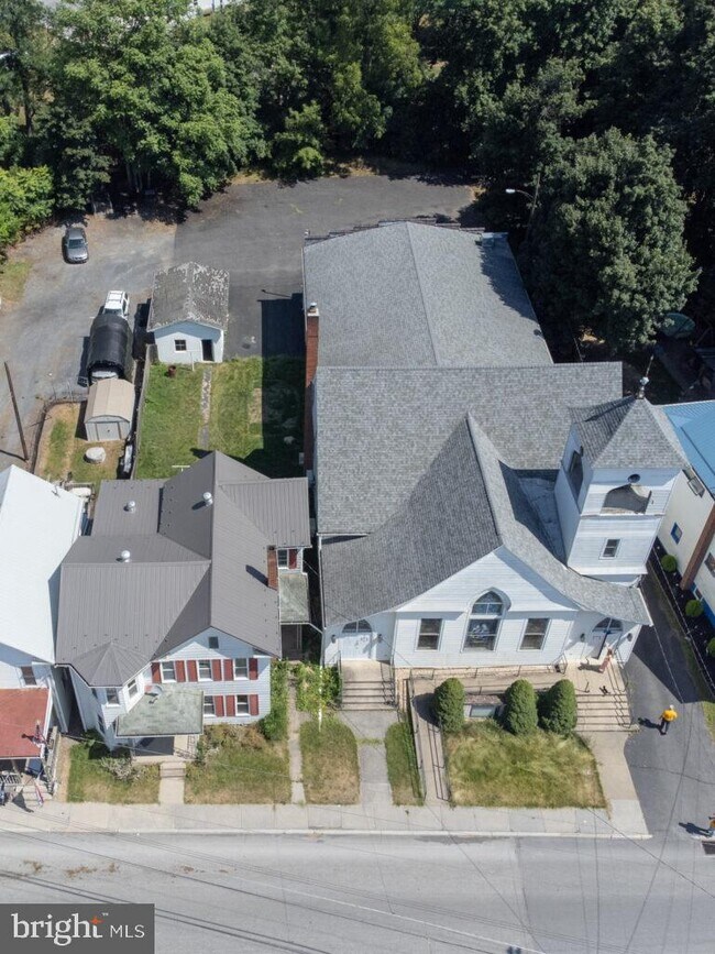 More details for 91 S Main St, Milroy, PA - Office/Retail for Lease