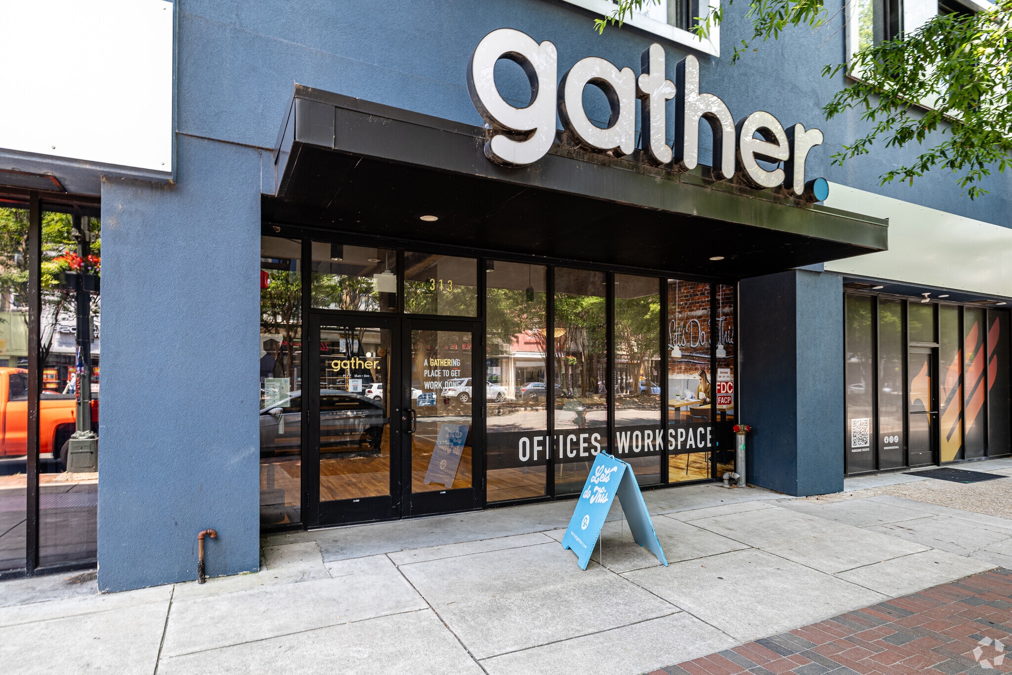 309-317 E Broad St, Richmond, VA à vendre Photo du bâtiment- Image 1 de 21