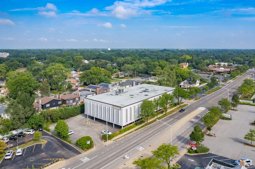 10024 Skokie Blvd, Skokie, IL à louer - Aérien - Image 3 de 6