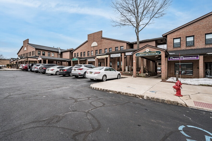 59 E Mill Rd, Long Valley, NJ for sale - Building Photo - Image 3 of 26