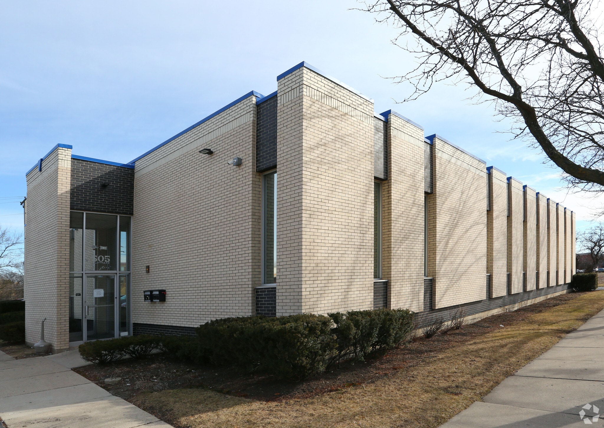 505 Busse Hwy, Park Ridge, IL à vendre Photo du bâtiment- Image 1 de 9