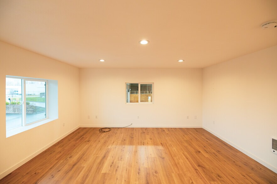 1329 Marietta Ave, Bellingham, WA à louer - Photo du bâtiment - Image 2 de 7
