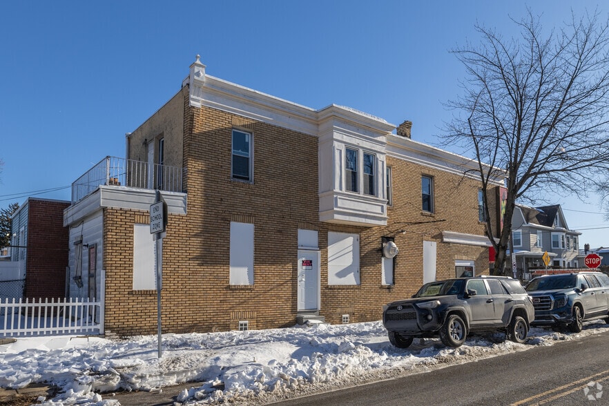7400 Lawndale St, Philadelphia, PA à louer - Photo du bâtiment - Image 2 de 3