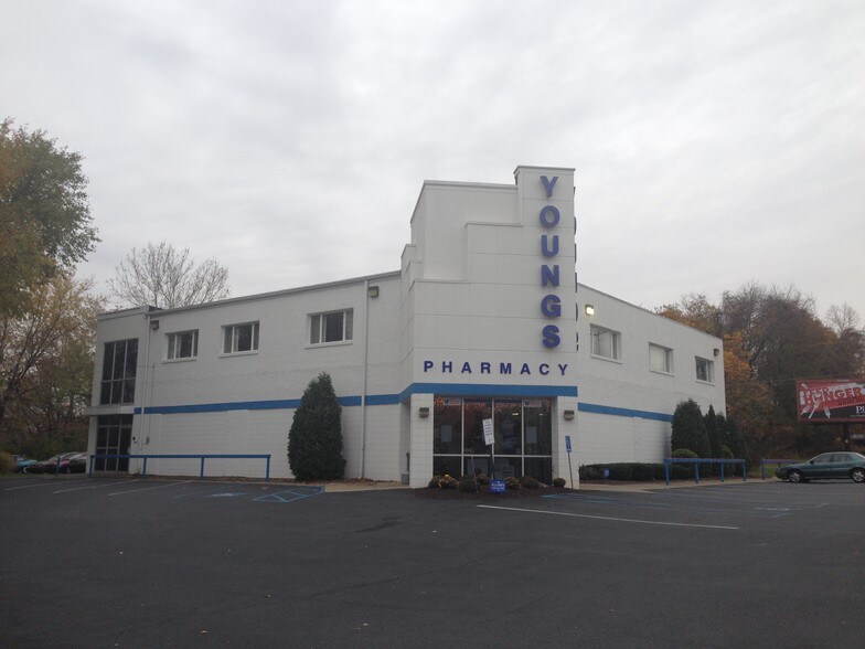 3708 Freemansburg Ave, Bethlehem, PA à vendre - Photo du bâtiment - Image 2 de 15