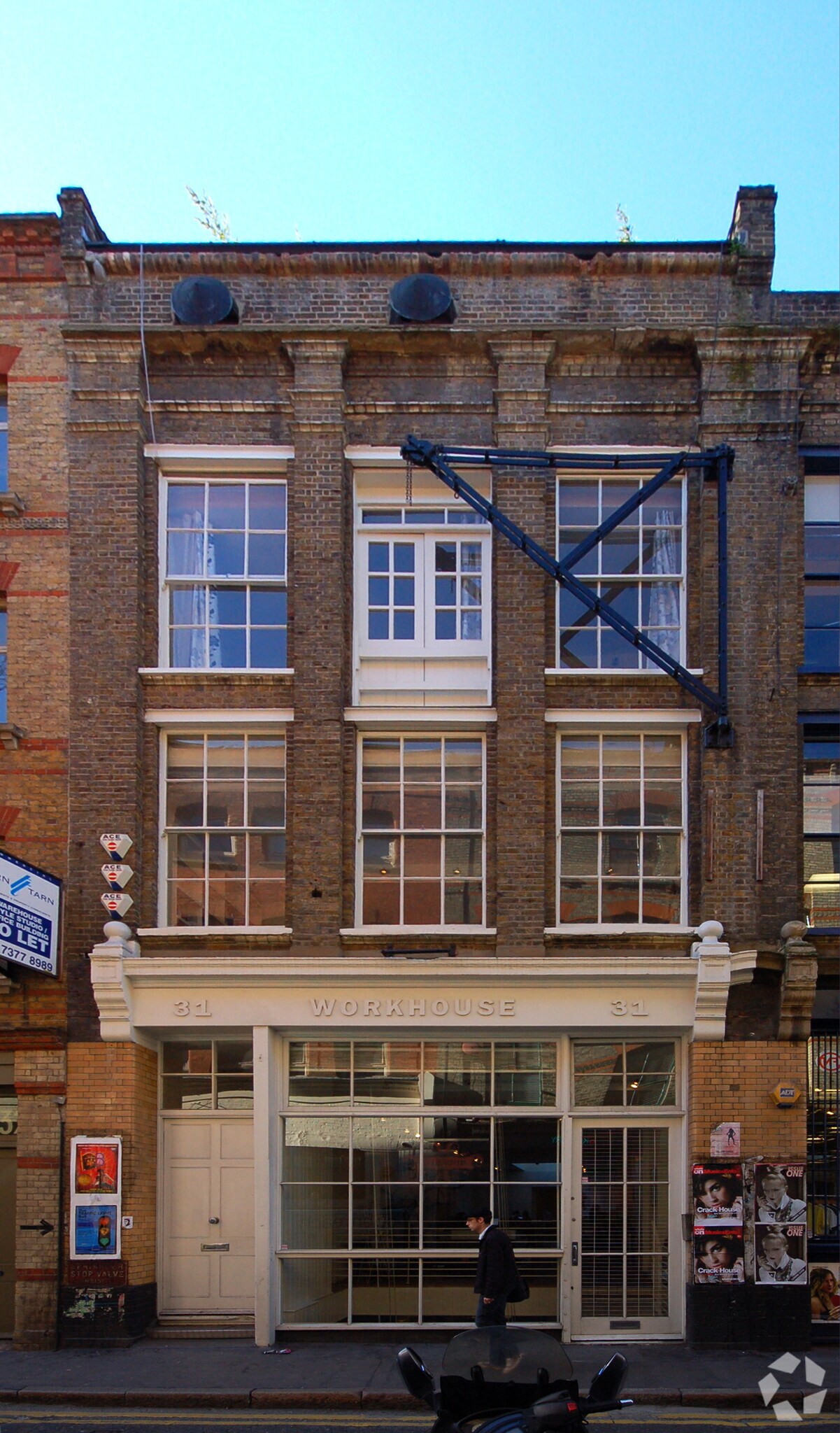 31 Charlotte Rd, London for lease Primary Photo- Image 1 of 39