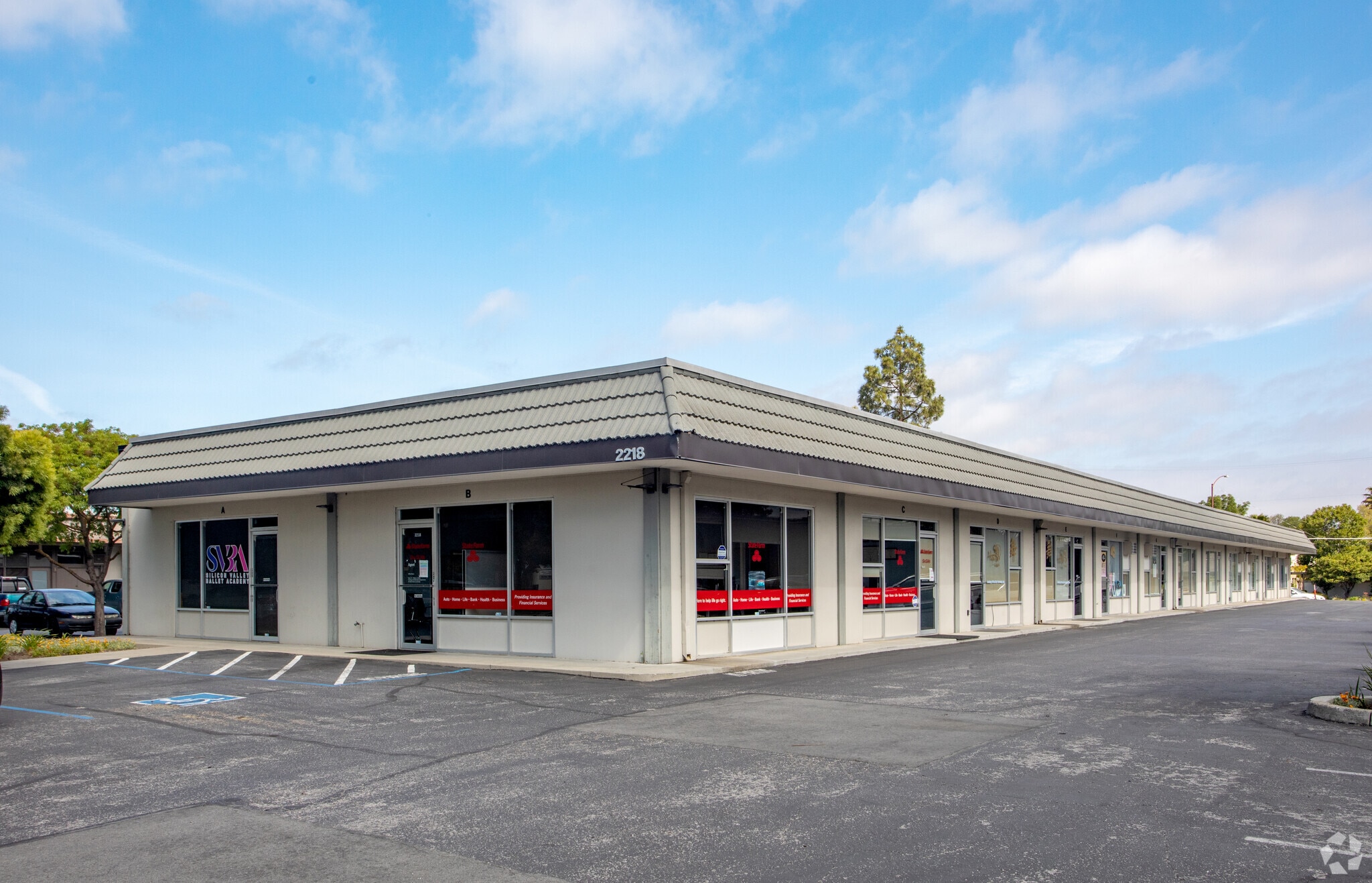 2218 Old Middlefield Way, Mountain View, CA for lease Primary Photo- Image 1 of 5