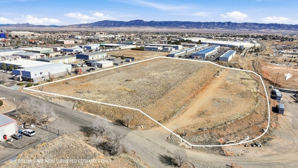 2651 N 3rd St, Prescott Valley, AZ à vendre - Aérien - Image 2 de 8