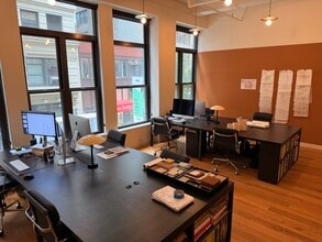 143 W 29th St, New York, NY for lease Interior Photo- Image 2 of 4
