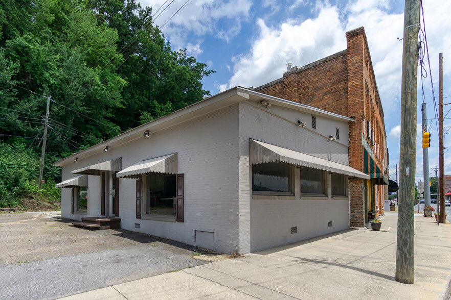 14 W Main St, Old Fort, NC à vendre - Photo principale - Image 1 de 1