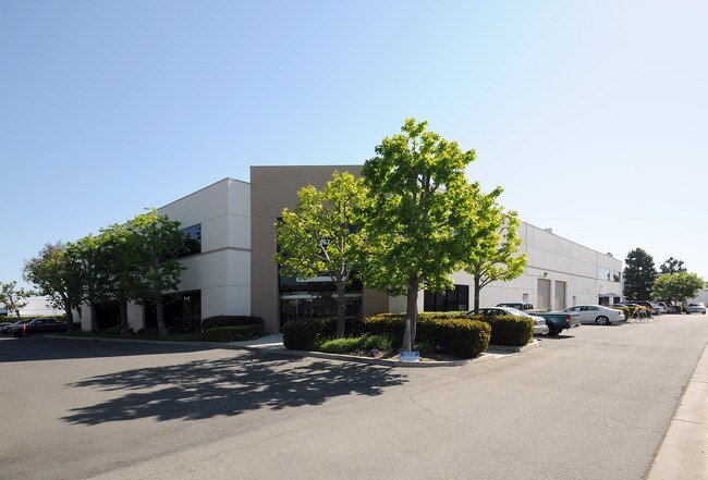 More details for 15261 Connector, Huntington Beach, CA - Industrial for Lease