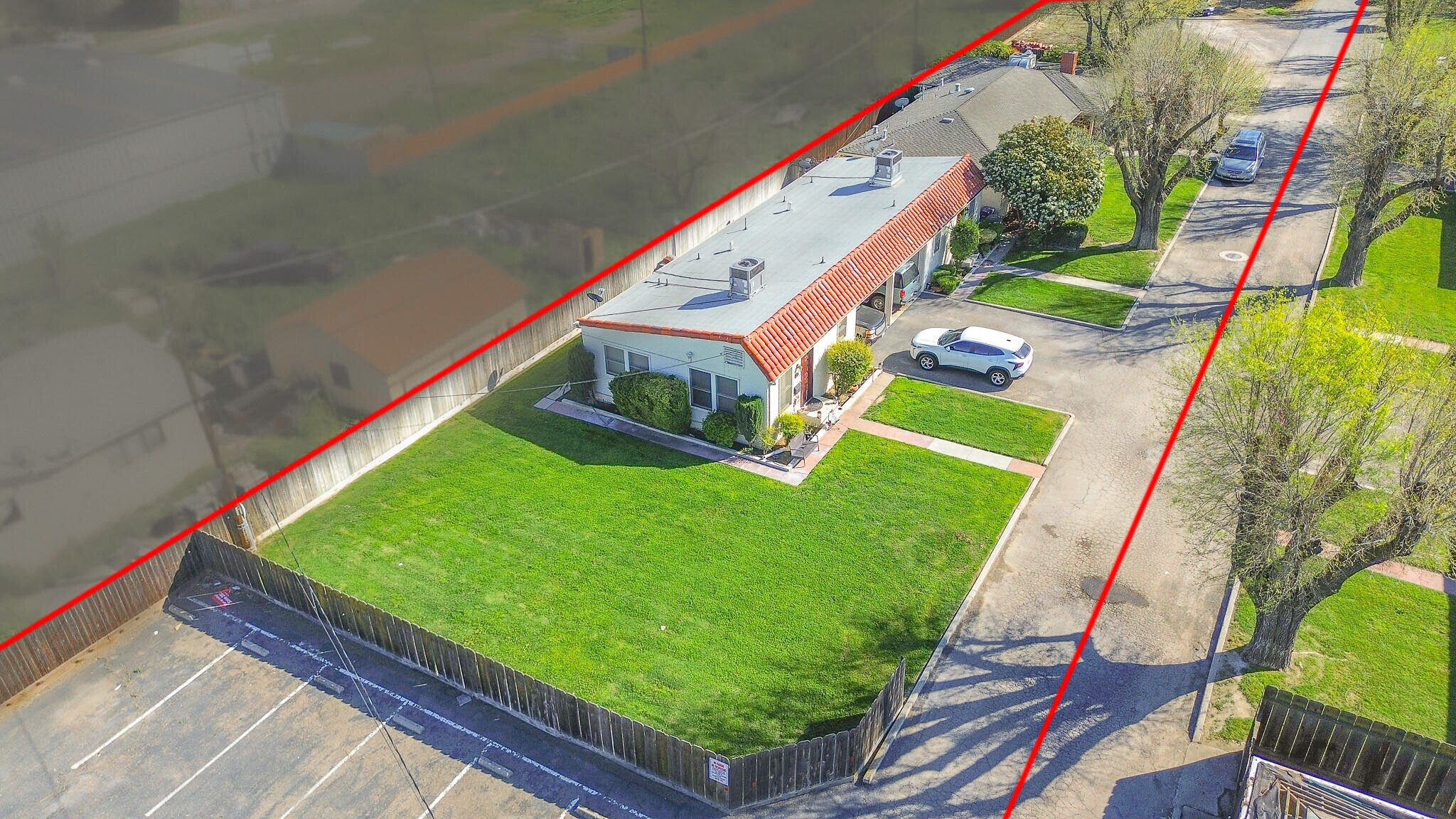 1725 E Pacheco Blvd, Los Banos, CA à vendre Photo principale- Image 1 de 12