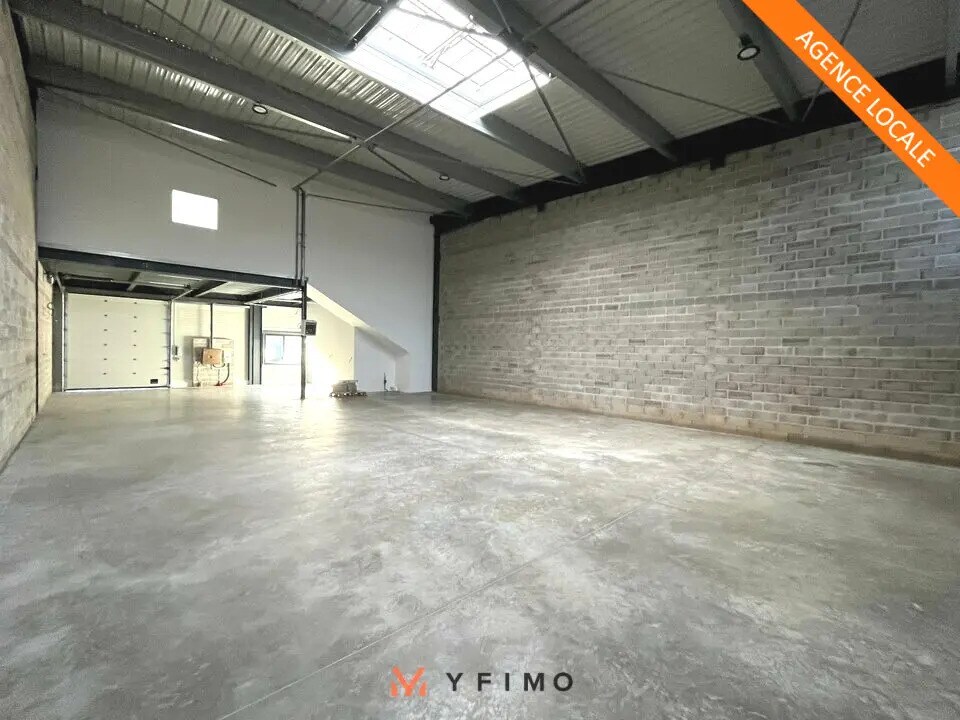 Flex in Les Mureaux for lease Interior Photo- Image 1 of 6