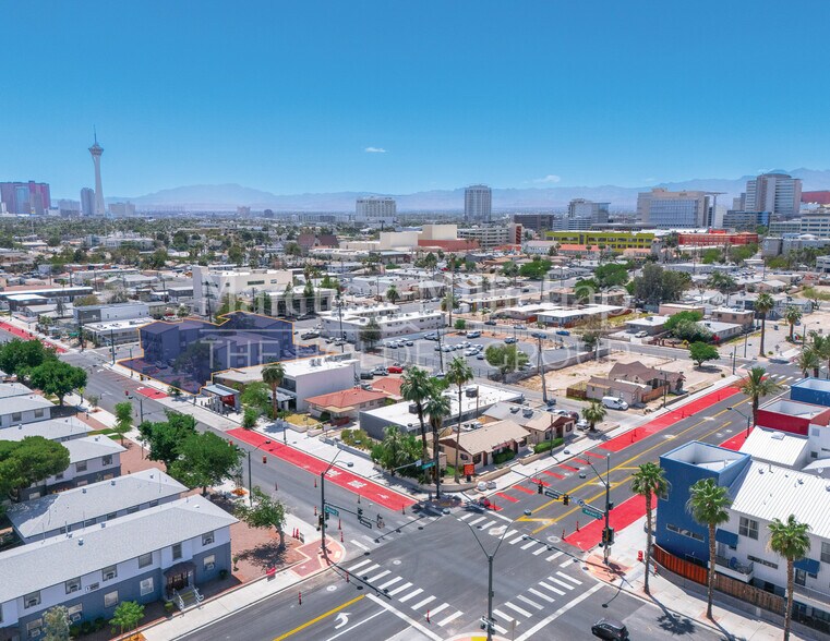 230 S Maryland Pkwy, Las Vegas, NV à vendre - Photo du bâtiment - Image 2 de 11