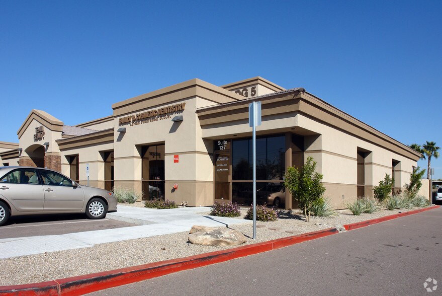 18205 N 51st Ave, Glendale, AZ à louer - Photo du bâtiment - Image 2 de 27
