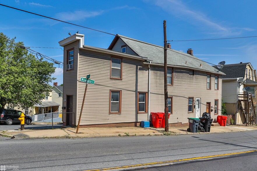 832 Wyandotte St, Bethlehem, PA for sale - Primary Photo - Image 1 of 1