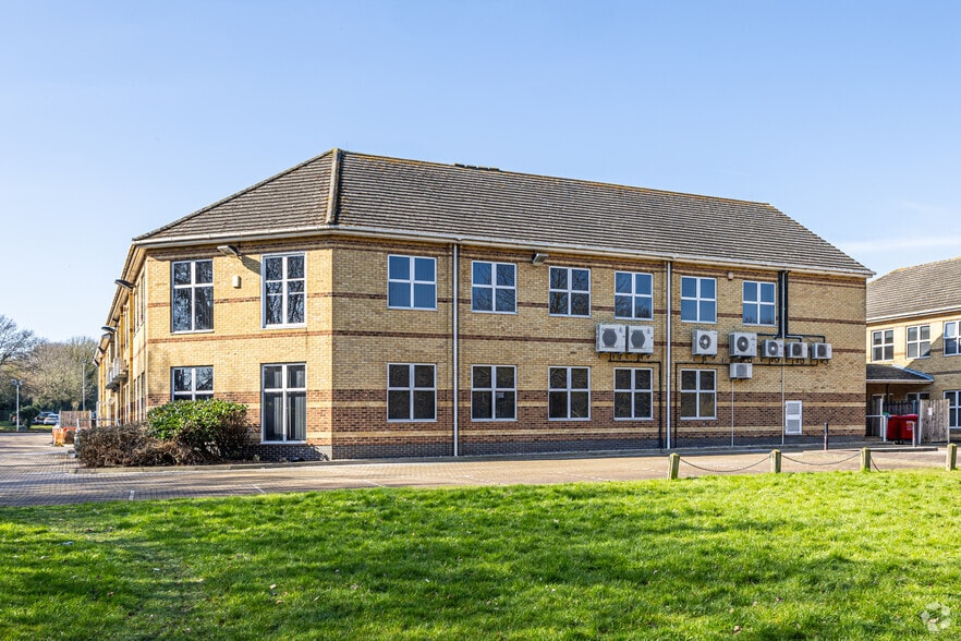 Rutherford Clos, Stevenage à vendre - Photo principale - Image 1 de 19