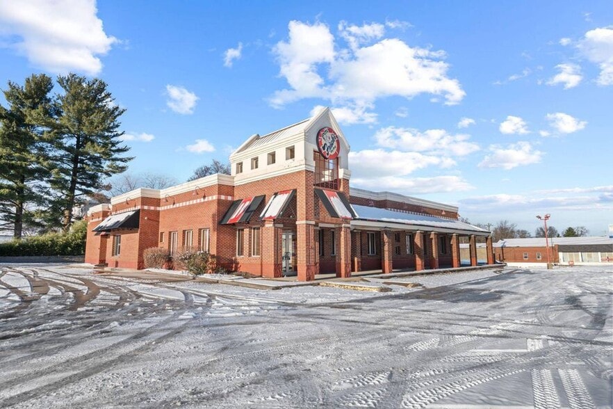 4016 Dixie Hwy, Erlanger, KY for lease - Primary Photo - Image 1 of 14